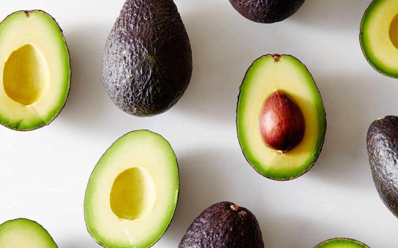 avocado ผักผลไม้ที่ลดความอ้วน อาหาร ลดคอเลสเตอรอล Healthplatz Treasure superfoods